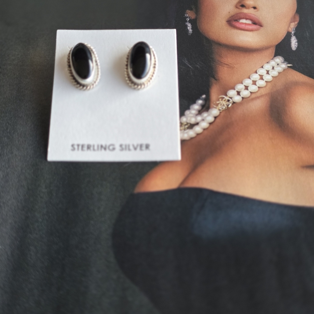 Sterling Silver Black Onyx Navajo Made Earrings - Picture 6 of 9